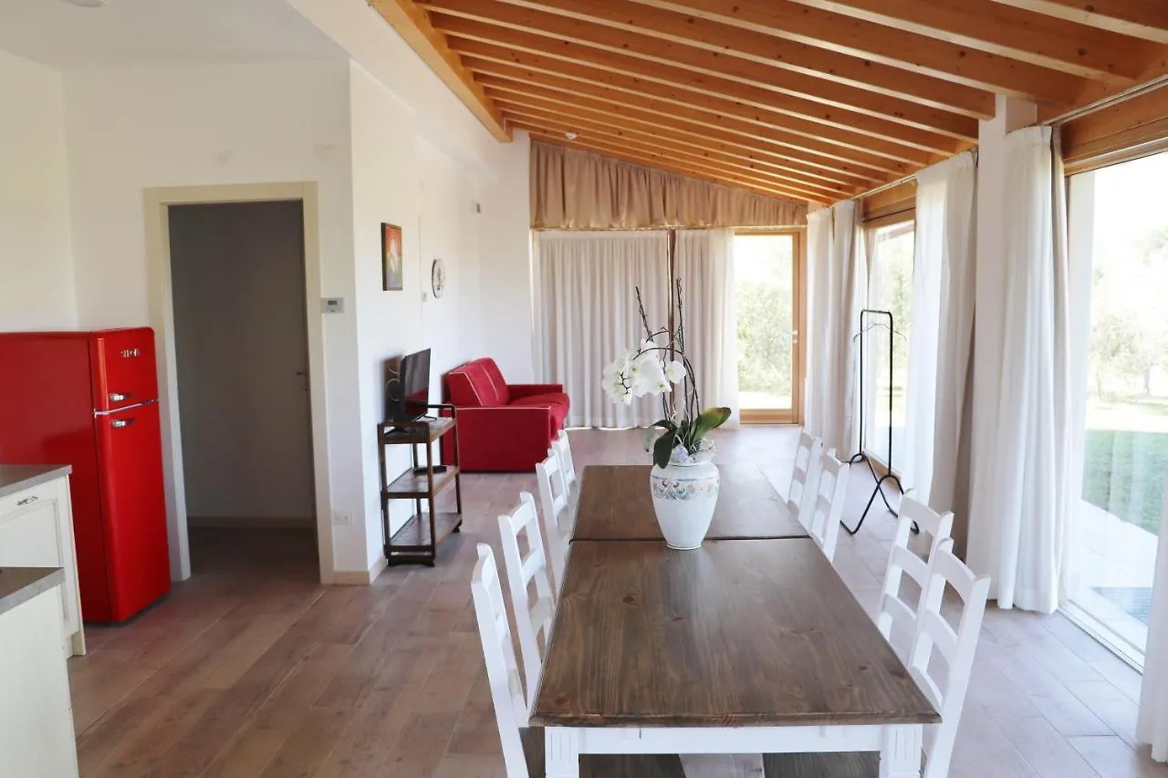 Alloggio per agriturismo Agriturismo Fioralba Polpenazze del Garda Italia