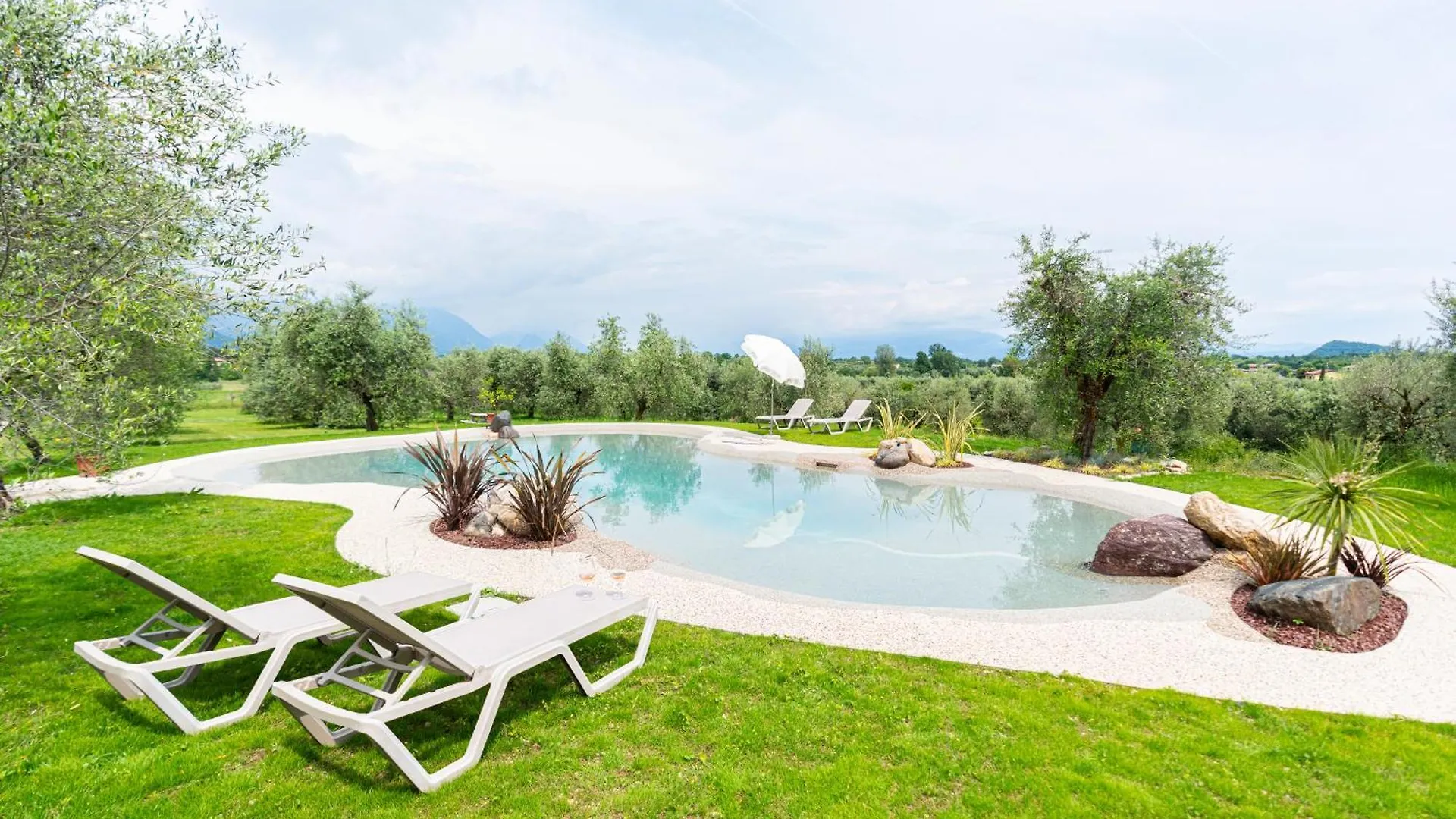 Agriturismo Fioralba 波尔佩纳泽德尔加尔达 意大利